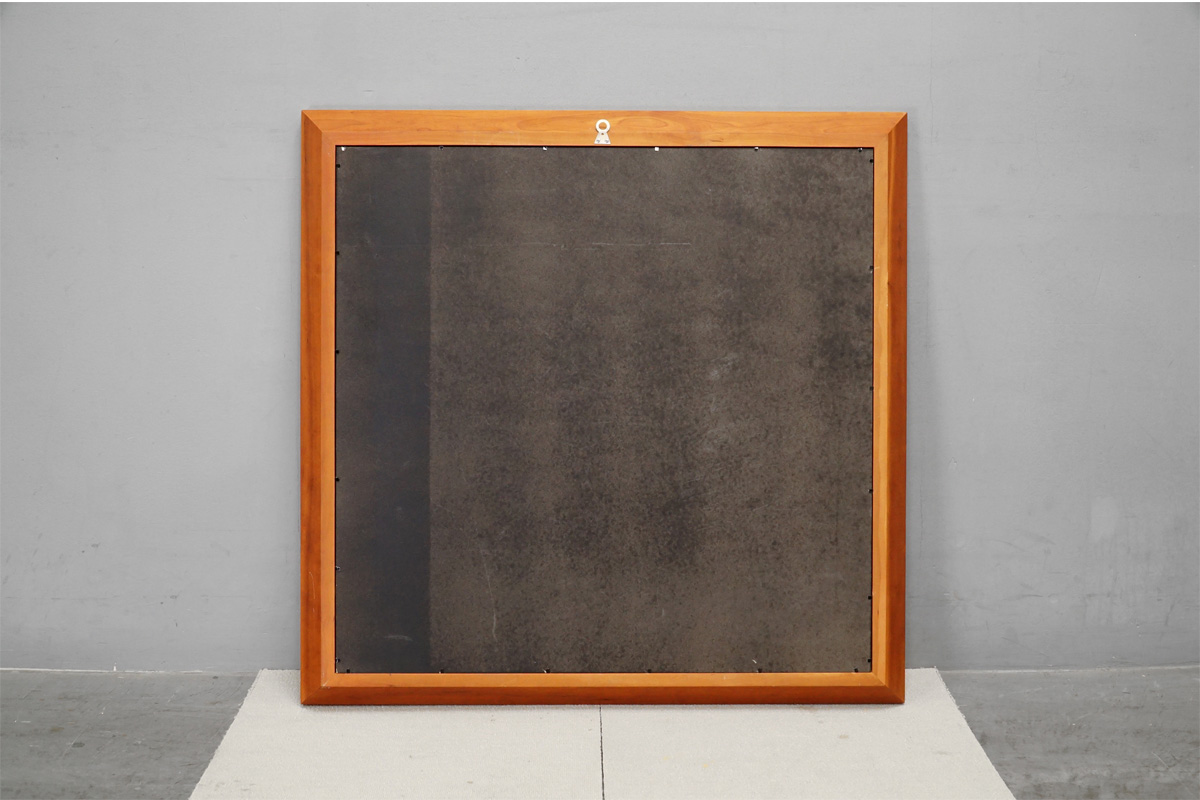 porada(ポラダ) ENIGMA(エニグマ) ウォールミラー 背面