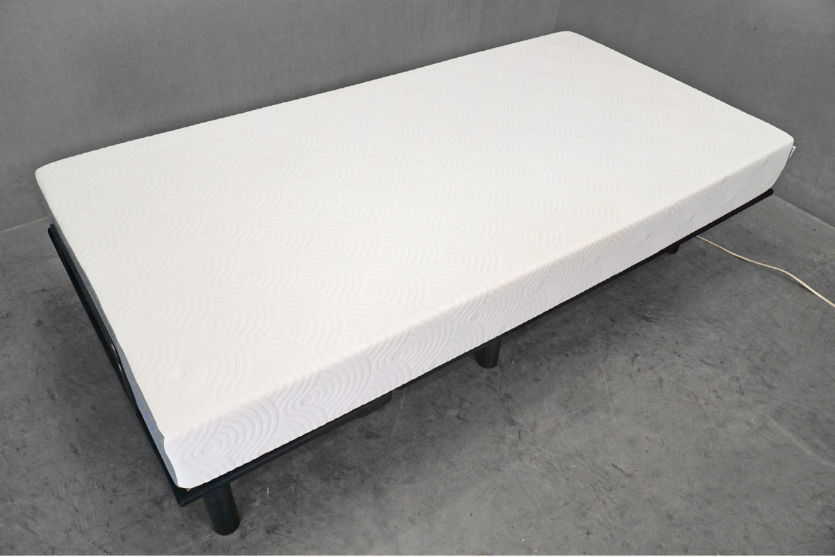 TEMPUR(テンピュール) Zero-G (ゼロジー) Ergo ONE(エルゴワン) 電動リクライニングベッド マットレス付き