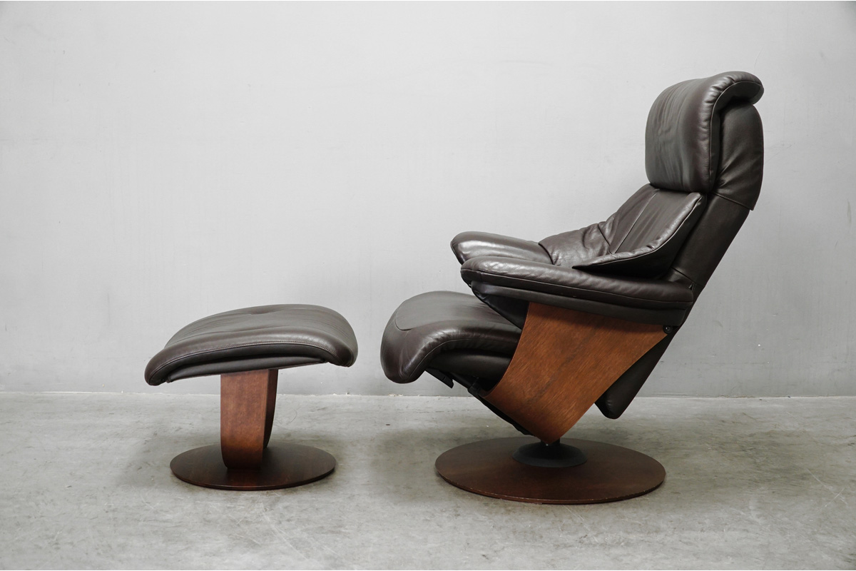 Karimoku(カリモク) ザ・ファースト RU73 リクライニングチェア　側面