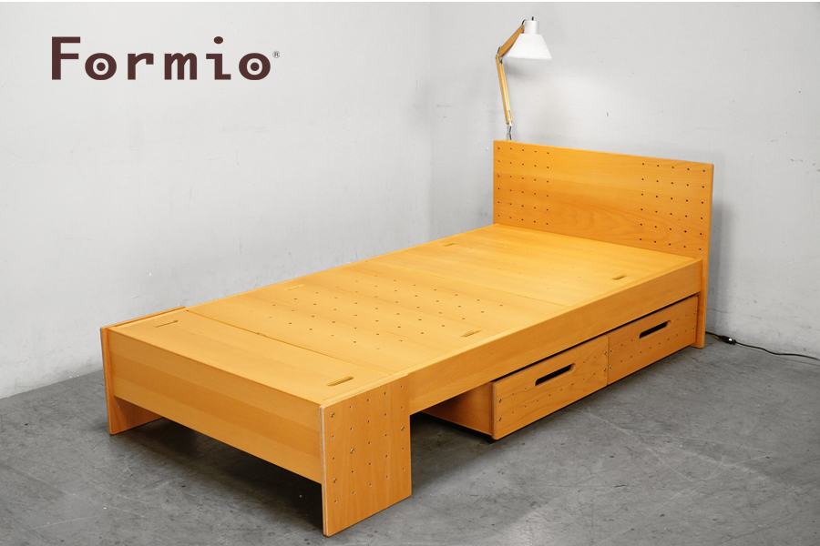 Formio(フォルミオ) ベッドフレーム シングルサイズ ランプ+ストレージ2個付き ブナ材オイル仕上げ　アドア東京