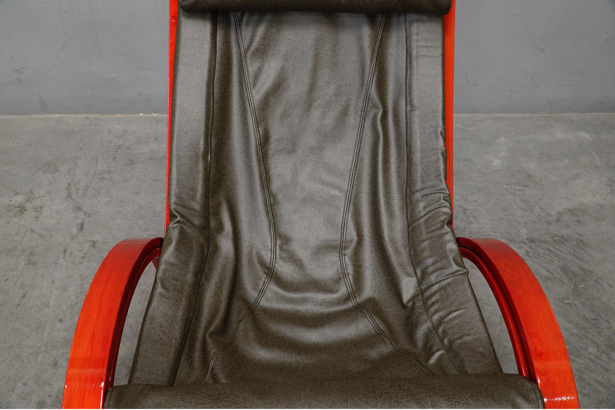 ガエ・アウレンティ Poltronova(ポルトロノヴァ) Sgarsul(スガルスル) ロッキングチェア　座面