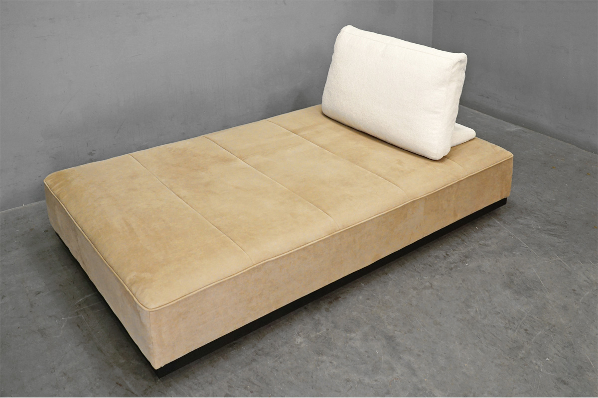 CRUSH GATE(クラッシュゲート) グローソファ サンド(スエード) 2.5人掛け