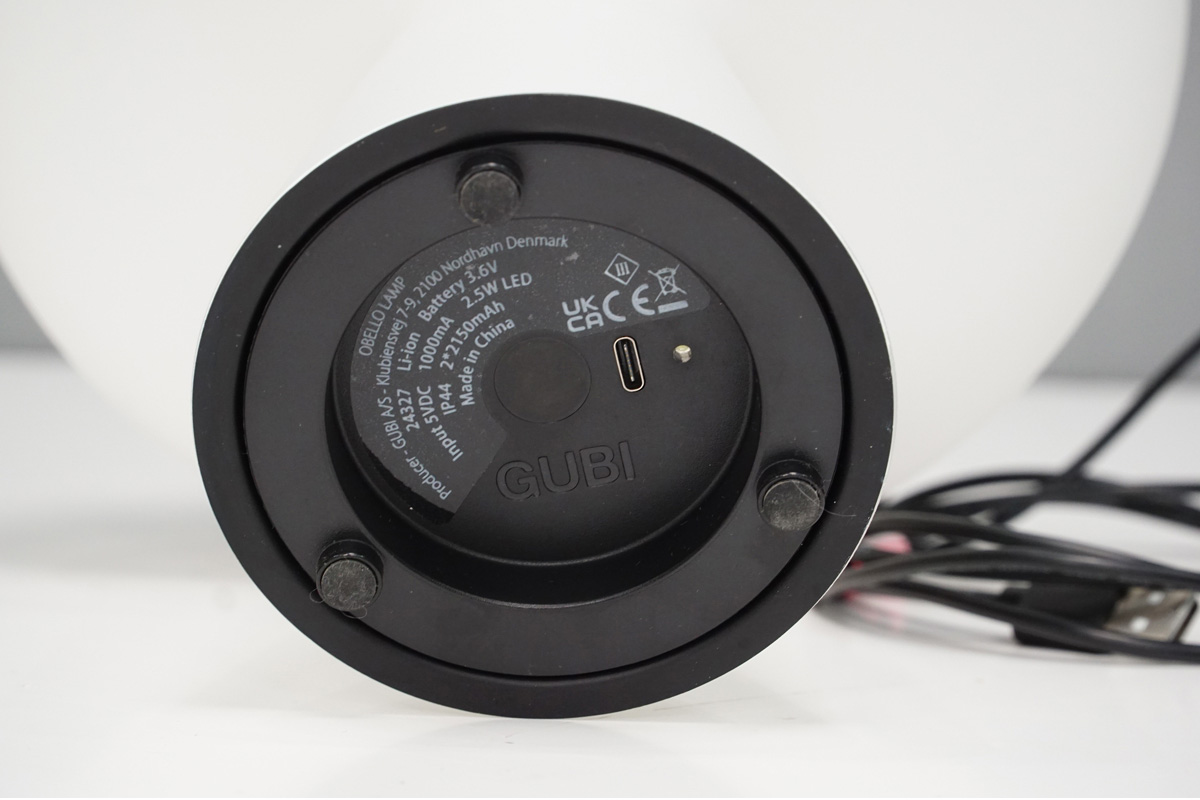 GUBI(グビ) OBELLO LAMP (オベロランプ) 　ベース裏