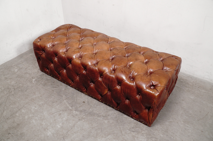 全体 HALO(ハロー) LORD DIGSBY(ロードディグズビー) ラージオットマン アドア東京