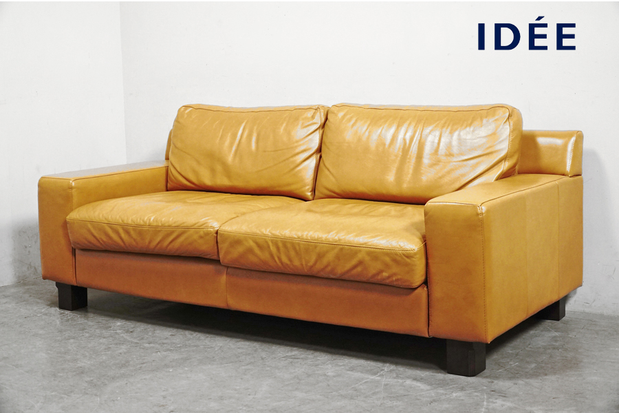 全体　IDEE(イデー) SERIEUX SOFA(セリューソファ)3人掛け キャメル 本革　アドア東京