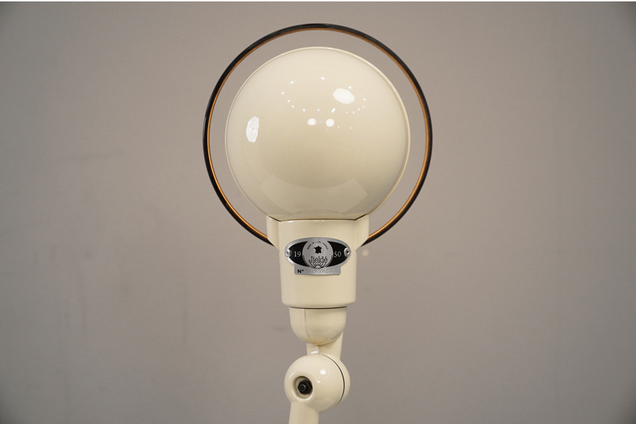 Jielde(ジェルデ)-アドア東京-  Signal Desk Lamp Ivory シグナルデスクランプ 照明 フランス 限定IDEE別注色 アイボリー