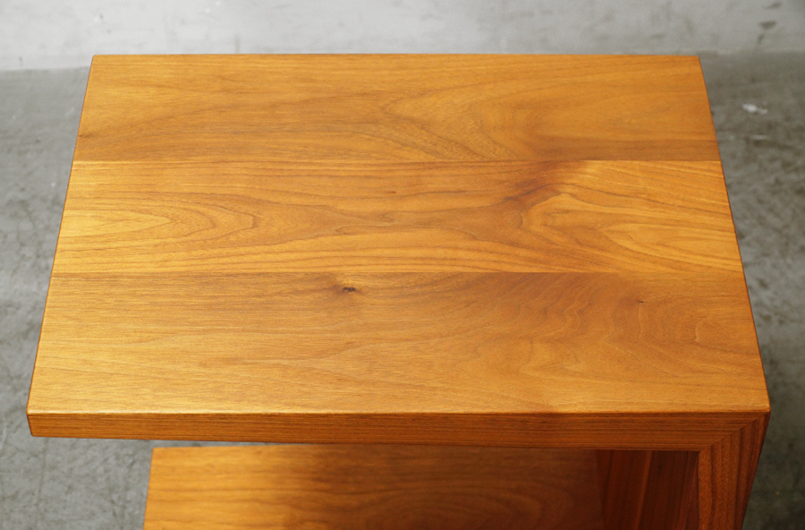 家具蔵(カグラ) DAN(ダン）ウォールナット無垢材 ソファテーブル サイドテーブル　アドア東京