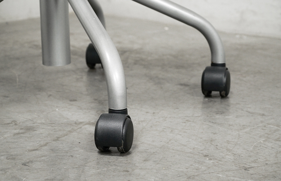 karimoku(カリモク) XT43 デスクチェア レザー オフィスチェア キャスター アドア東京