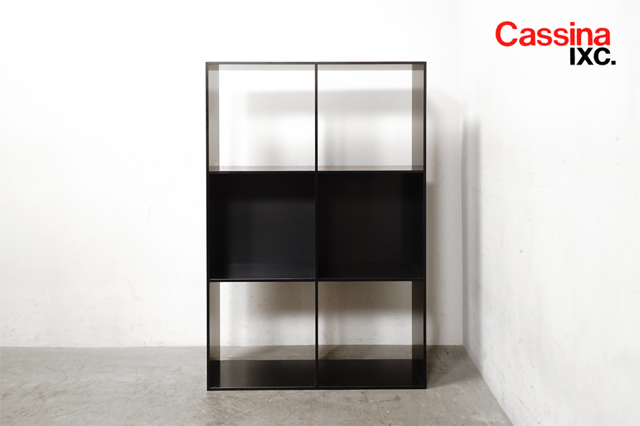 正面　Cassina IXC.(カッシーナ・イクスシー) PADDY(パディ) オープンシェルフ　アドア東京