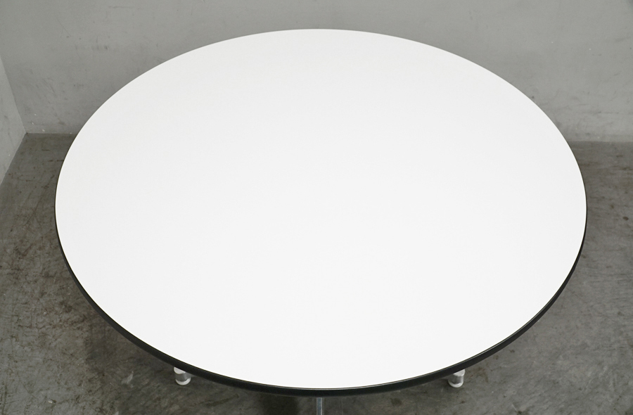 Herman Miller(ハーマンミラー) Eames Contract Base Table(イームズコントラクトベーステーブル) アドア東京