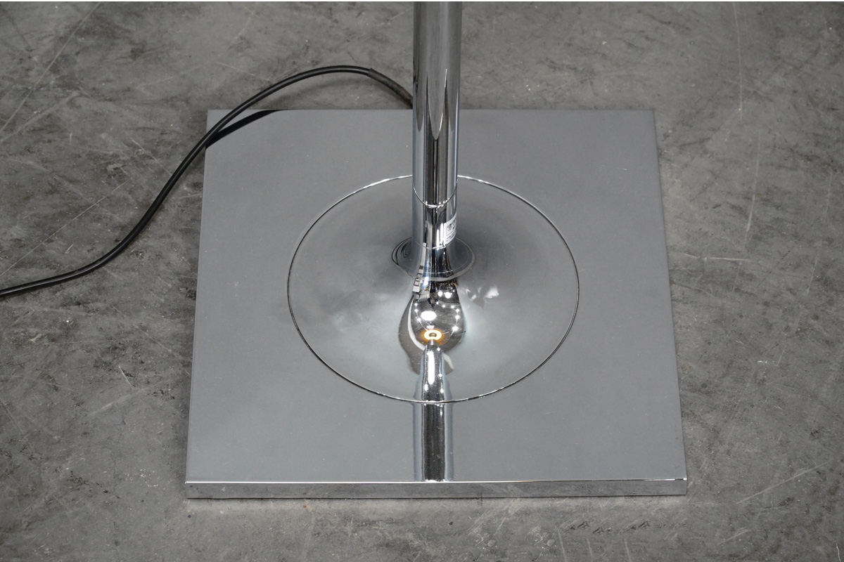 FLOS(フロス) K TRIBE F2(Kトライブ) フロアスタンド スモーキーグレー ベース