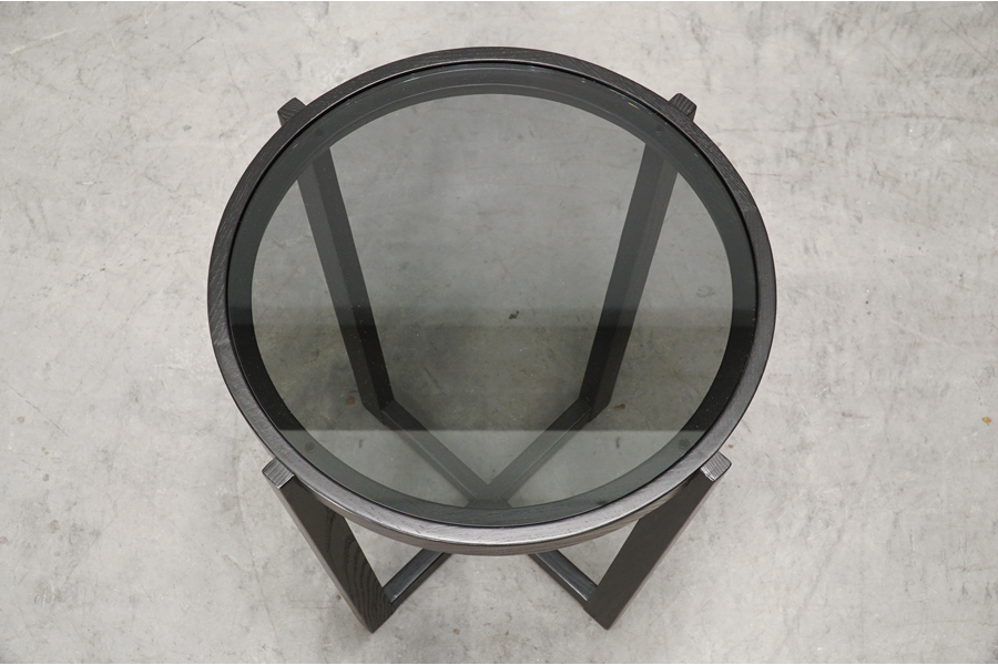 Cassina ixc.(カッシーナ イクスシー)  LAGO (ラーゴ) サイドテーブル ブラックアッシュ　アドア東京