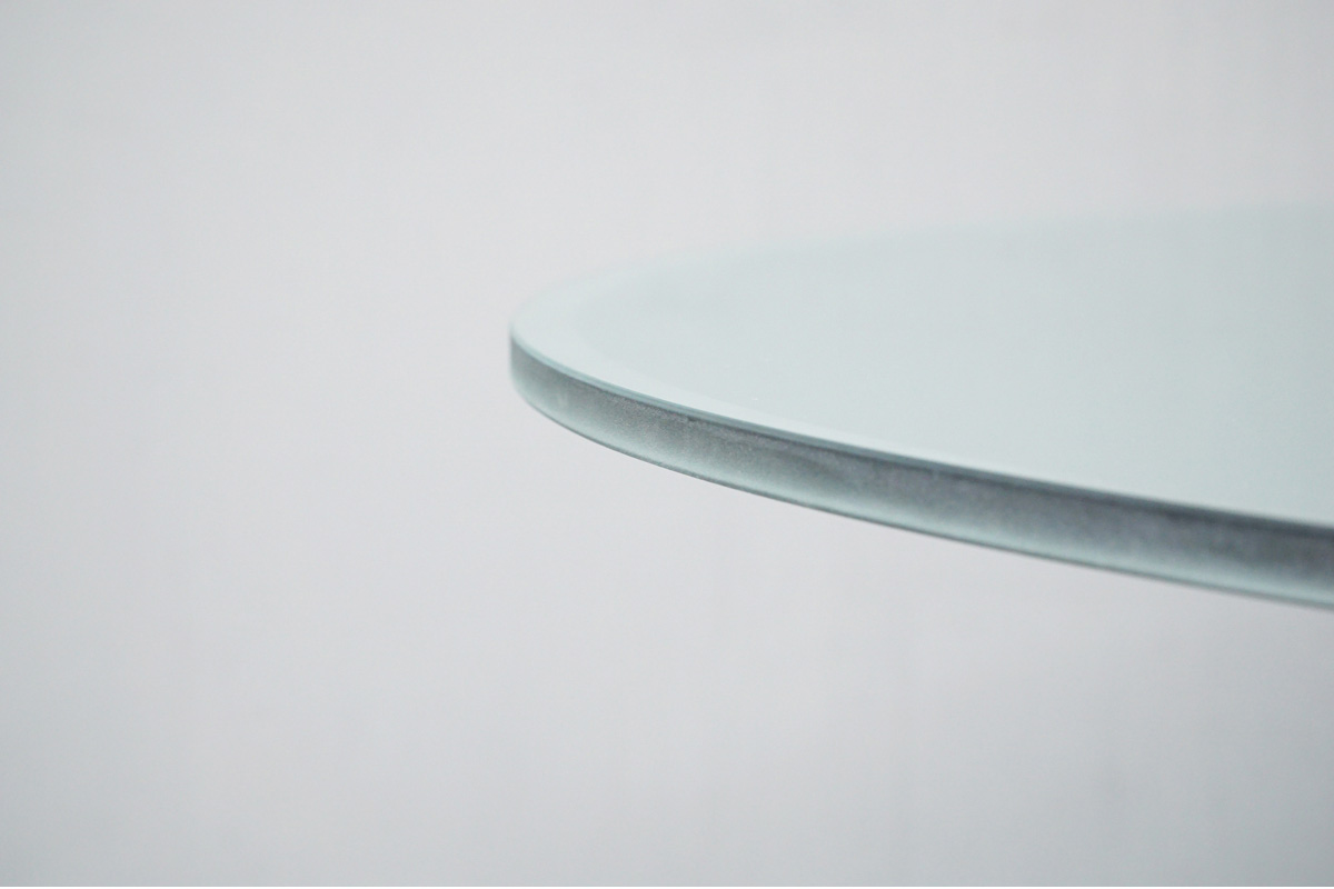 Cassina(カッシーナ) 452 LA ROTONDA(ラ ロトンダ) テーブル マリオ・ベリーニ アメリカンウォールナット材 拡大