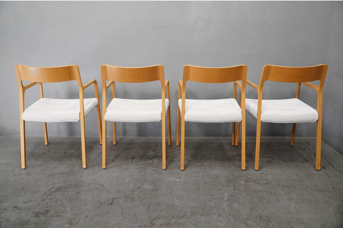 arflex(アルフレックス) RINN(リン) アームチェア4脚セット　背面