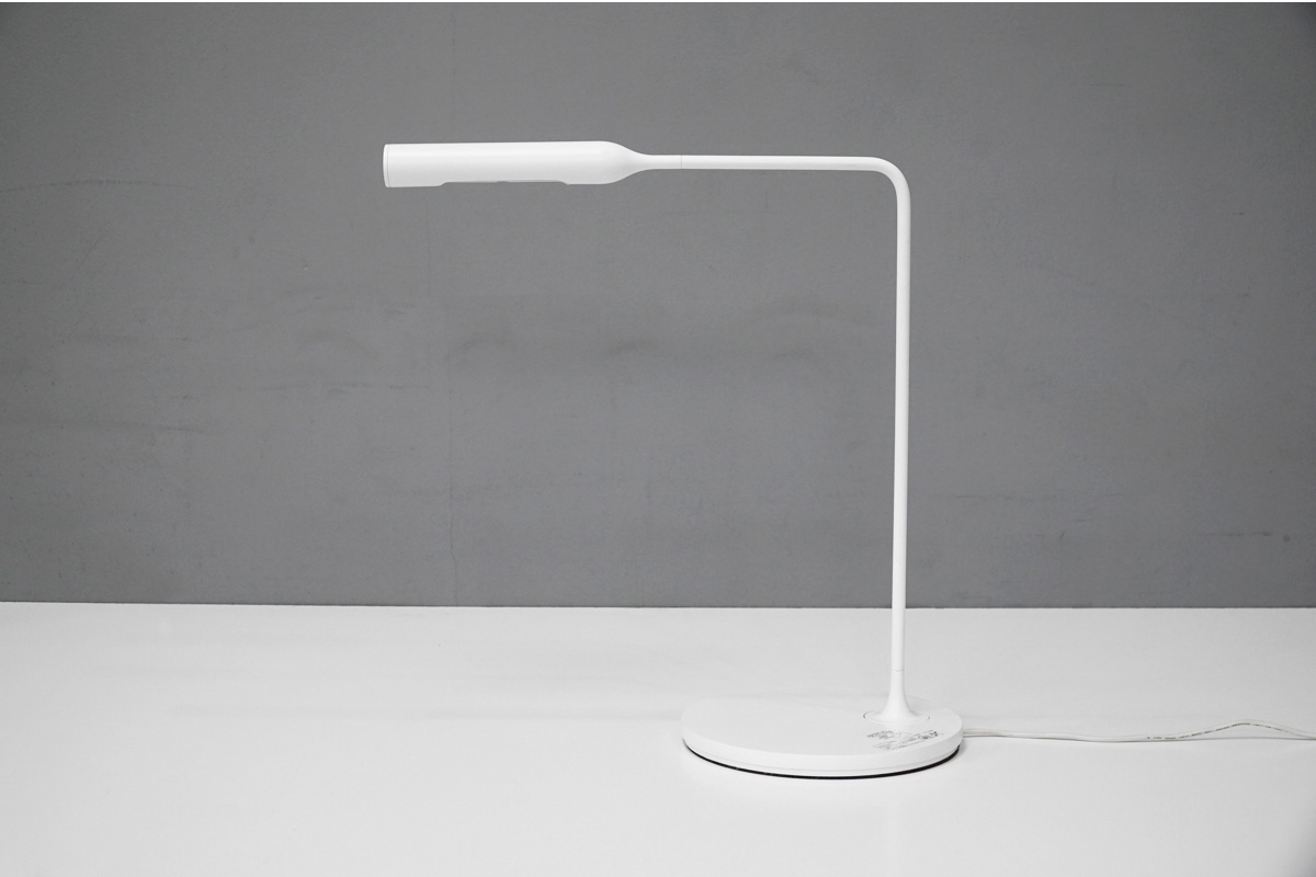 LUMINA(ルミナ) FLO(フロ) ベッドサイド/デスクランプ 照明