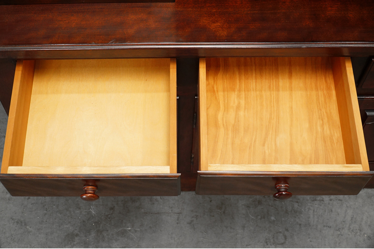 松本民芸家具 リネン型 食器棚 カップボード　引き出し内