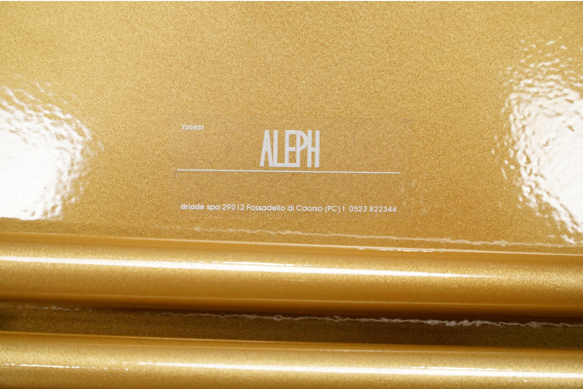 Driade (ドリアデ) Aleph Ubik(アレフ) Mickville (ミックヴィル) サイドテーブル　ステッカー