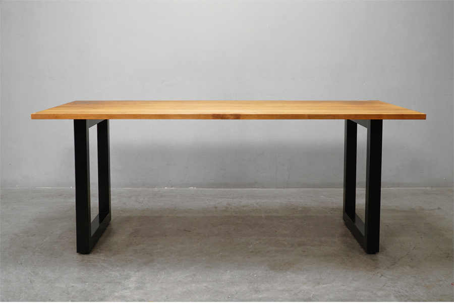 Master Wal (マスターウォール) -アドア東京- WILDWOOD (ワイルドウッドダイニングテーブル) ウォールナット無垢材 幅180cm アカセ木工