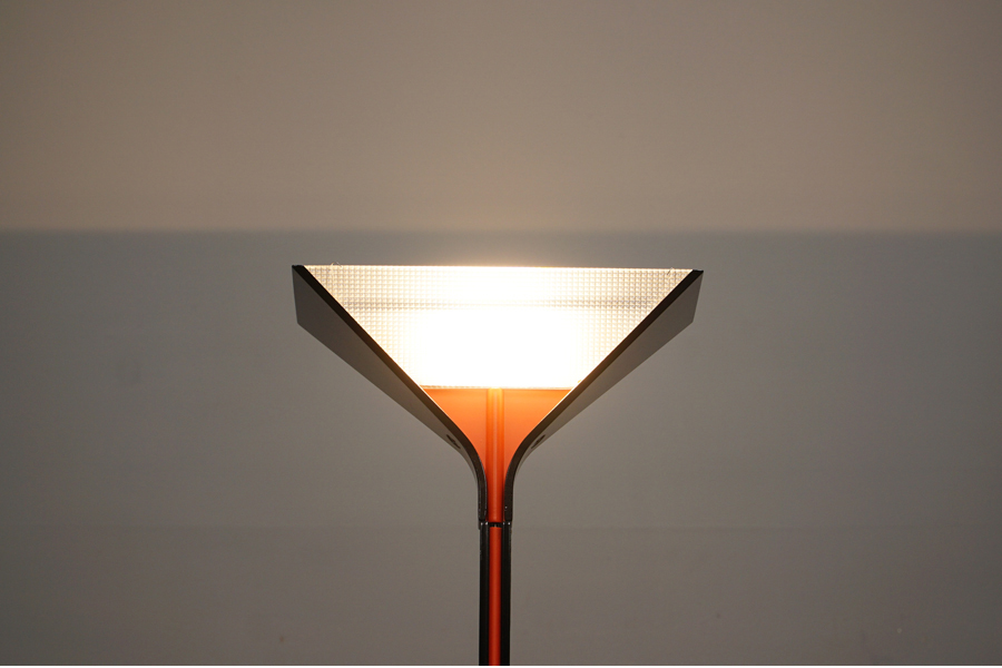 FLOS(フロス) Papillona(パピローナ) フロアスタンドライト照明 ヤマギワ カッシーナ トビア・スカルパ イタリア製 アドア東京