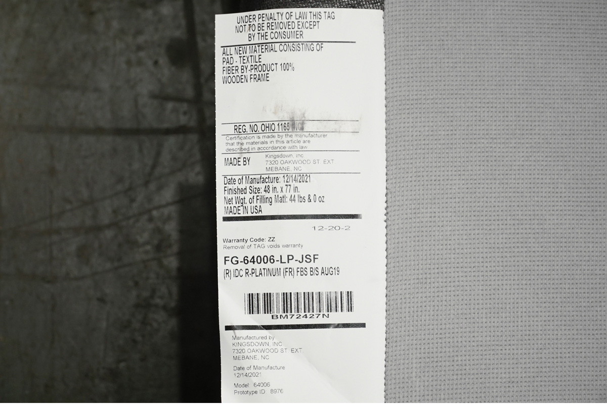 IDC大塚家具 REGALIA(レガリア) PERFECTION「パーフェクション」マットレス付き セミダブルサイズ タグ