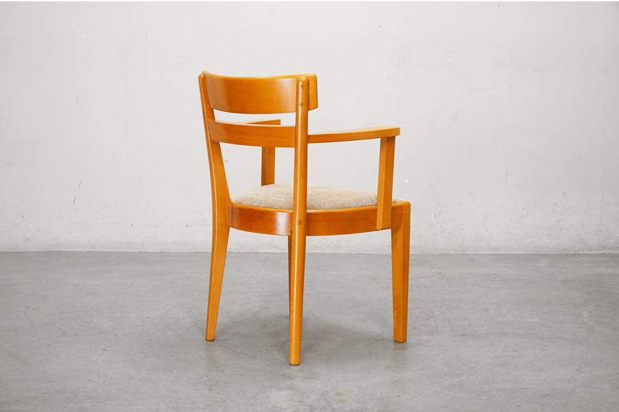 P.F.S Pacific furniture service(パシフィックファニチャーサービス)  DH DINING CHAIR with ARM（DHダイニングチェア アーム付き）　アドア東京
