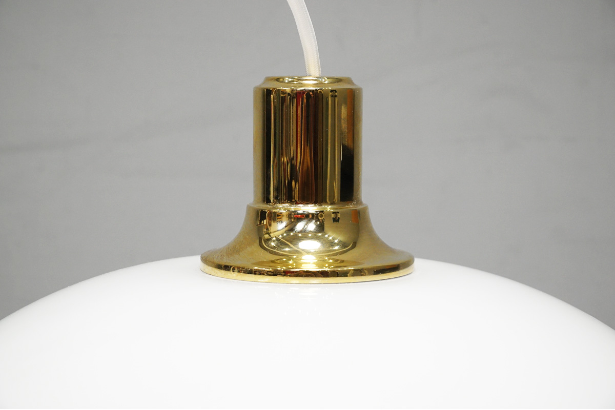 louis poulsen(ルイスポールセン) PH3 1/2-3 グラスペンダントランプ　拡大