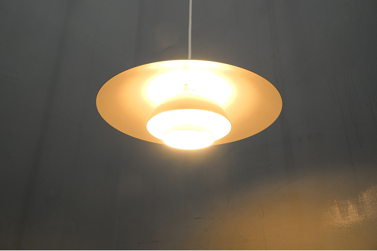 louis poulsen（ルイスポールセン）PH4/3 ペンダントライト　下部