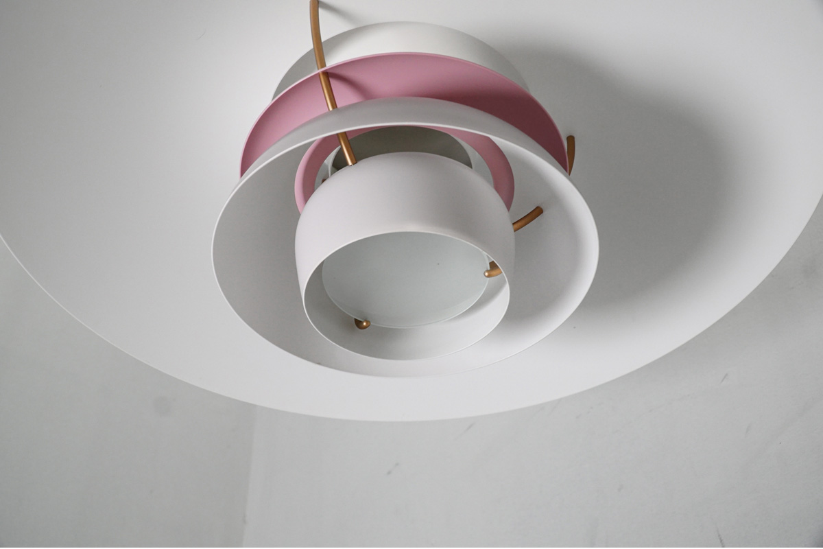 louis poulsen(ルイスポールセン) PH5 ペンダントライト グレーグラデューション　拡大