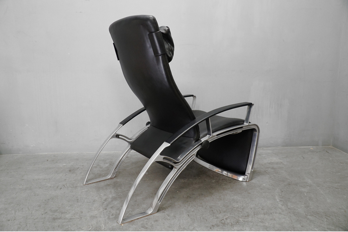 Porsche Design (ポルシェデザイン) IP84S リクライニングチェア アルミ Interprofil GmbH(インタープロフィル)　背面