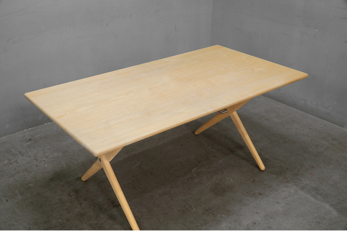 PP Mobler(PPモブラー) PP85/160 Cross Legged Table(クロスレッグドテーブル) アッシュ ウェグナー　天板