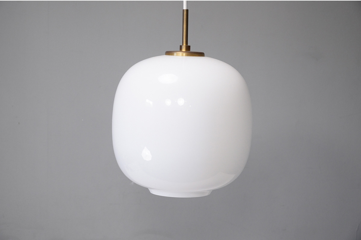 louispoulsen(ルイスポールセン) VL45 RADIOHUS 250(VL45 ラジオハウス) ペンダントランプ オパールホワイト