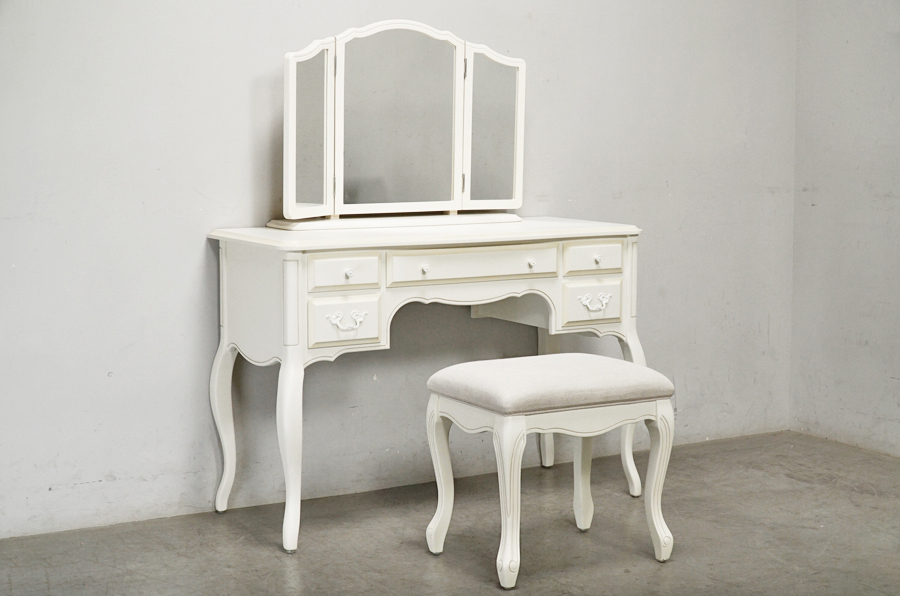 Laura Ashley(ローラアシュレイ) PROVENCALE(プロヴァンセル) ドレッサー 鏡台 +スツールセット　アドア東京
