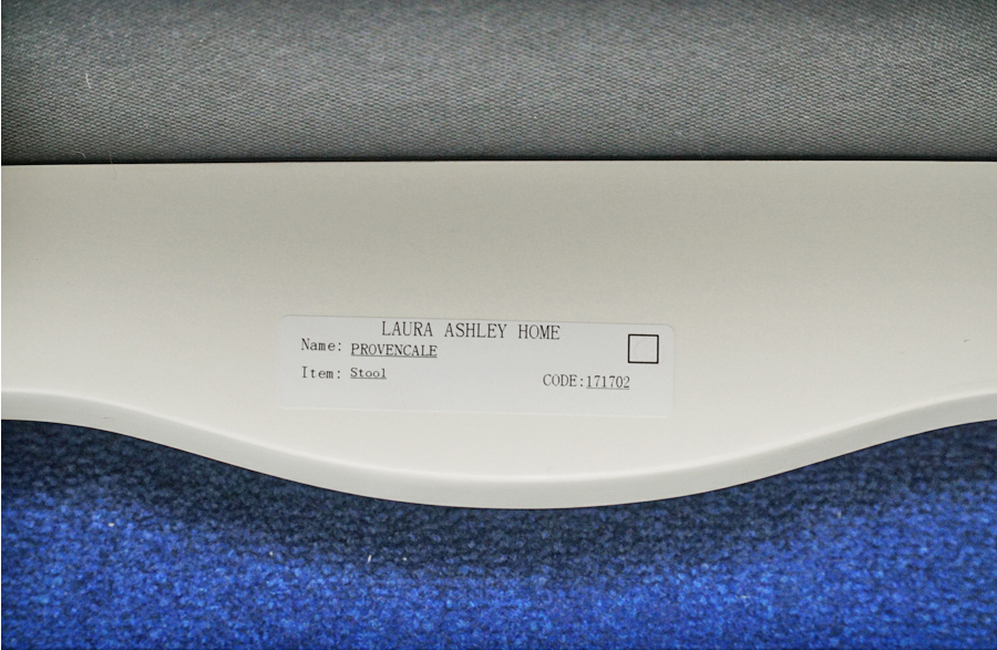 Laura Ashley(ローラアシュレイ) PROVENCALE(プロヴァンセル) ドレッサー 鏡台 +スツールセット　アドア東京