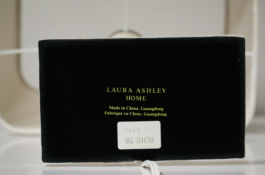 Laura Ashley(ローラアシュレイ) テーブルランプ ナイトランプ照明　アドア東京