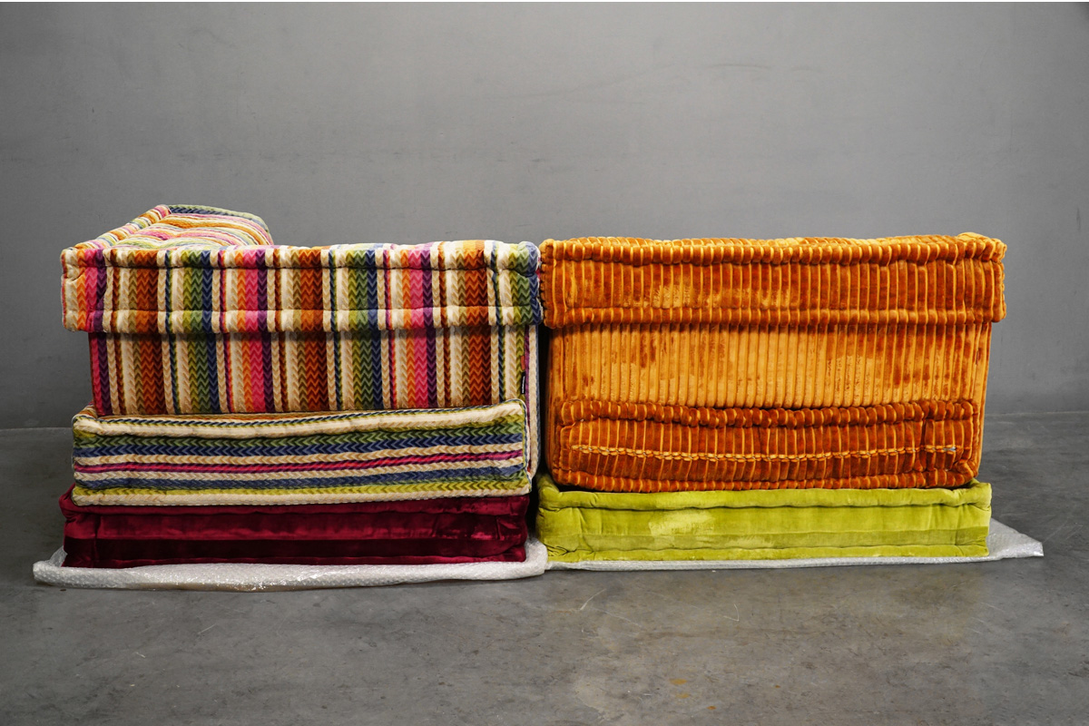 Roche Bobois(ロッシュ ボボア) Mah Jong(マ ジョン) MISSONI HOME(ミッソーニ ホーム)ソファセット 背面