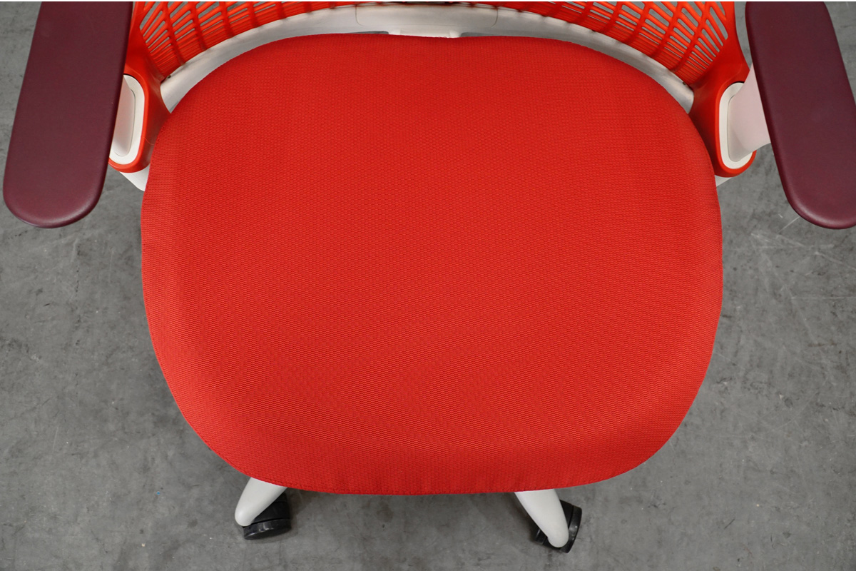 HermanMiller(ハーマンミラー) SAYL Chair(セイルチェア) レッド×ホワイト フォグベース アジャスタブルアーム　座面