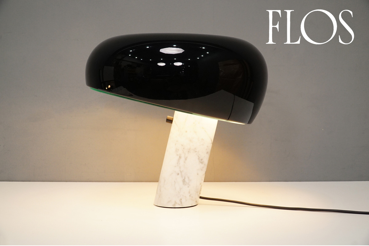 FLOS(フロス) SNOOPY(スヌーピー) テーブルランプ