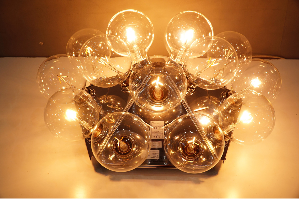 FLOS(フロス) TARAXACUM 88 C/W LED(タラクサカム88) ランプ 照明