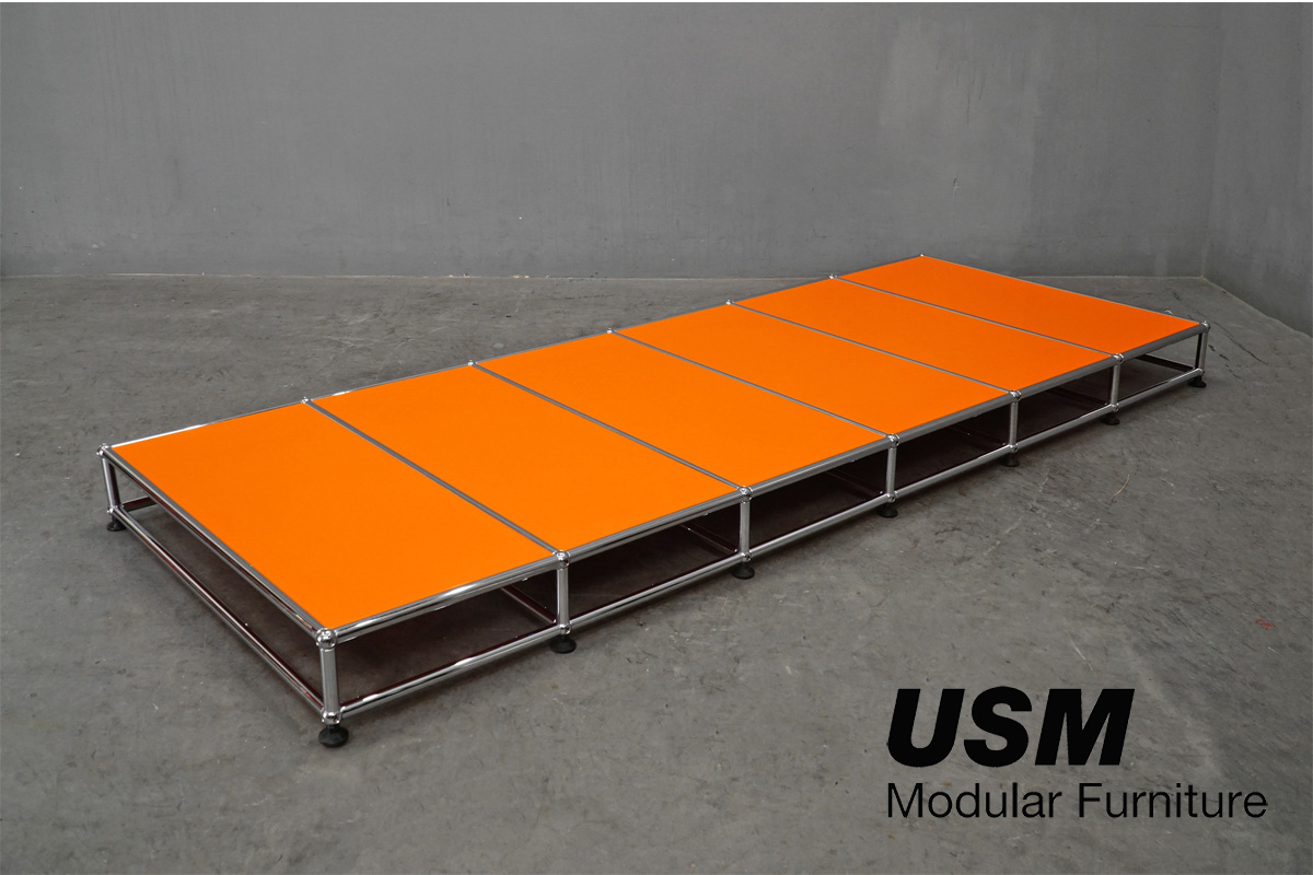 USM Haller system (ユーエスエム ハラー) 展示台 ディスプレイボード 棚 シェルフ