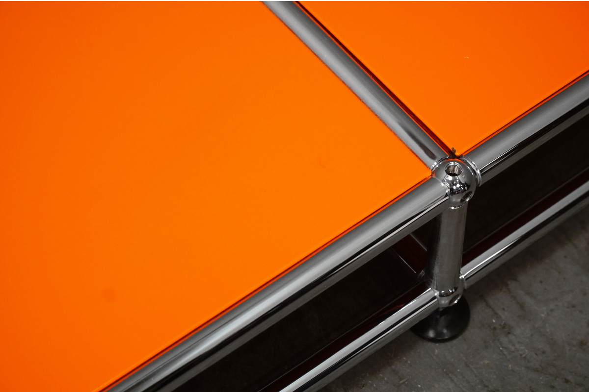 USM Haller system (ユーエスエム ハラー) 展示台 ディスプレイボード 棚 シェルフ　拡大