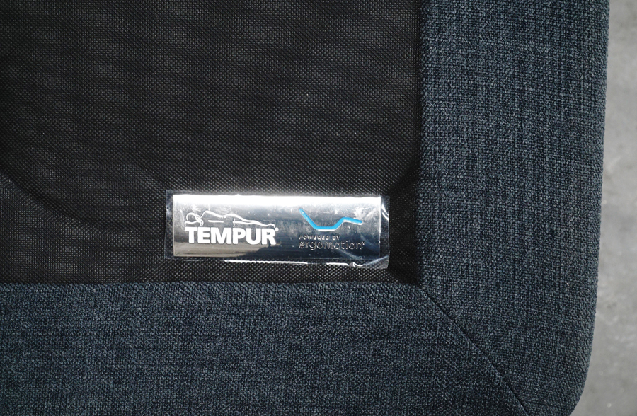 TEMPUR(テンピュール)  Zero-G Elevate KD(ゼロジー エレベートケーディー) 電動リクライニングベッド　アドア東京