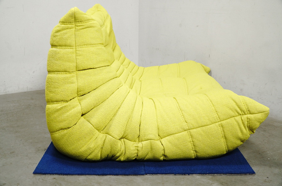 ligne roset(リーンロゼ ) TOGO(トーゴ）2シーターソファミッシェル・デュカロイ　アドア東京