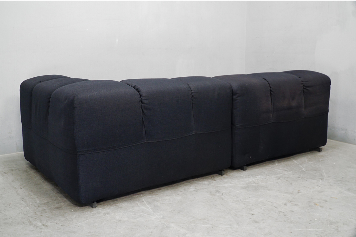 B&B ITALIA (ビーアンドビーイタリア) Tufty-Time(タフティタイム) モジュラーソファセット パトリシア・ウルキオラ　背面