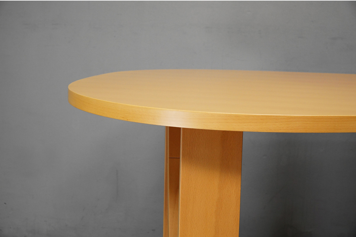 IDEE(イデー) CURVED PLYWOOD TABLE Natural(カーヴド プライウッド テーブル ナチュラル) 　拡大